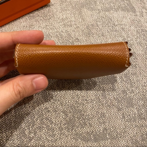 SOLD Like New Authentic Hermes 24 Verso Coin Purse Pouch Epsom leather GHW - Picture 4 of 11